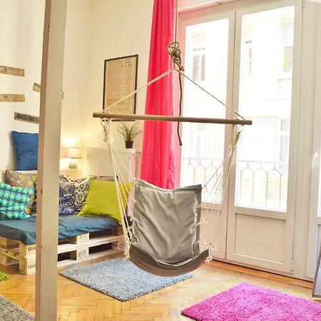 Pulse Life Centre Apartment *